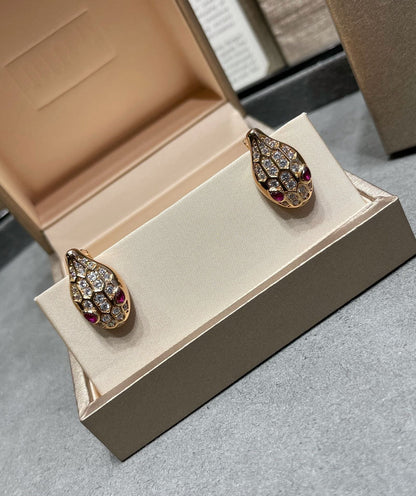 [⭐Glow]SERPENT DIAMOND STUD EARRINGS