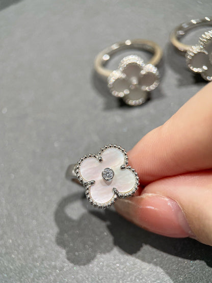 [⭐Glow]CLOVER SILVER MOP DIAMOND RING