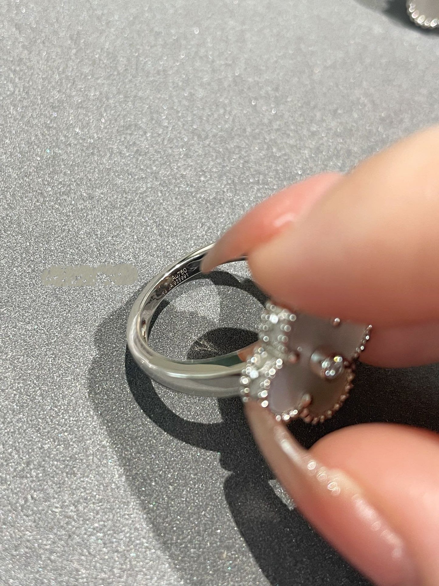 [⭐Glow]CLOVER SILVER MOP DIAMOND RING