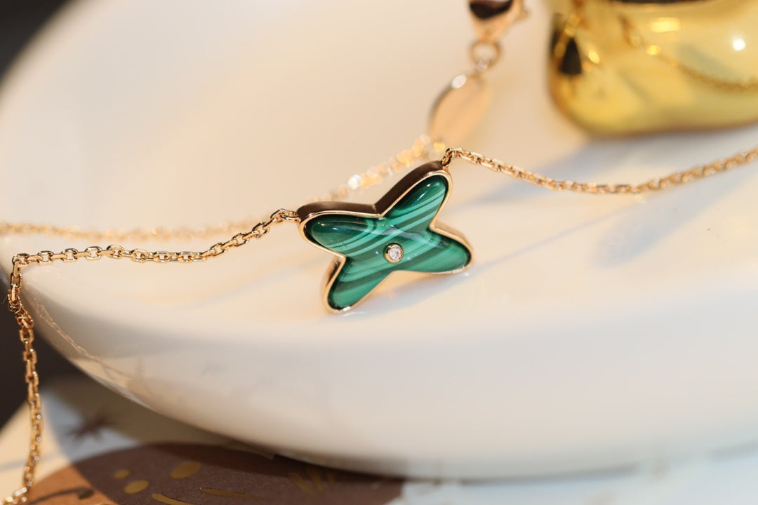 [⭐Glow]JEUX MALACHITE 1 DIAMOND PINK GOLD NECKLACE