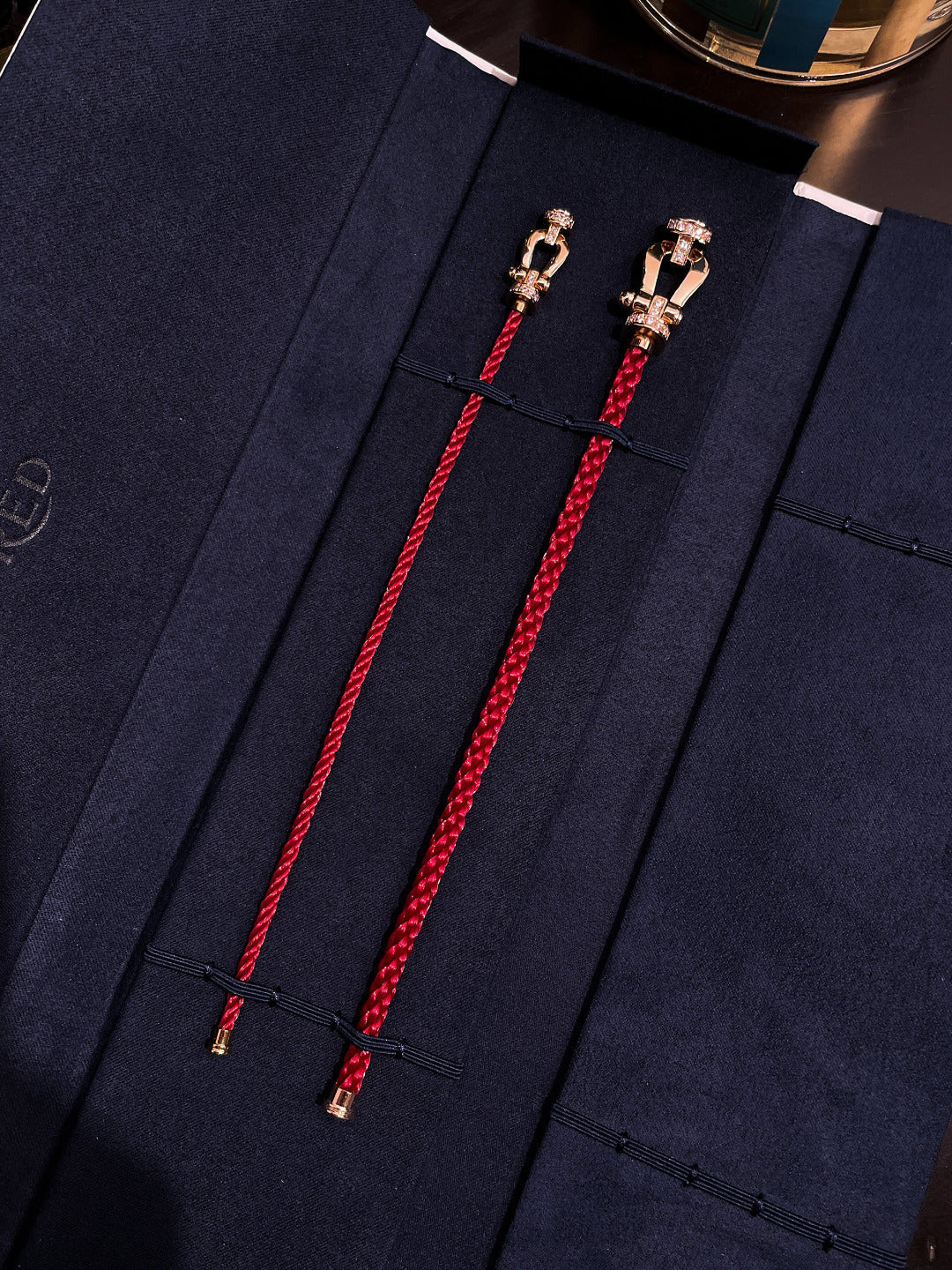 [⭐Glow]FORCE 10 HALF DIAMOND PINK GOLD RED CORDERI LARGE AND MEDIUM MODEL