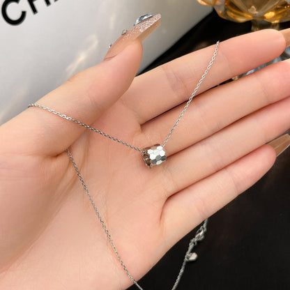 [⭐Glow]BEE MINI NECKLACE