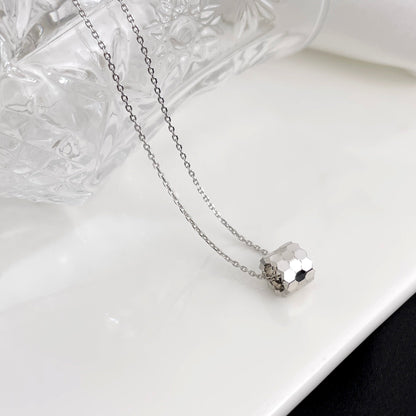 [⭐Glow]BEE MINI NECKLACE