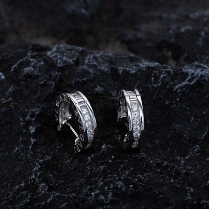 [⭐Glow]ZERO 1 MINI SILVER DIAMOND EARRINGS