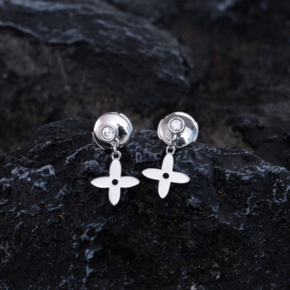 [⭐Glow]VIDYLLE SILVER DIAMOND MINI DROP EARRINGS