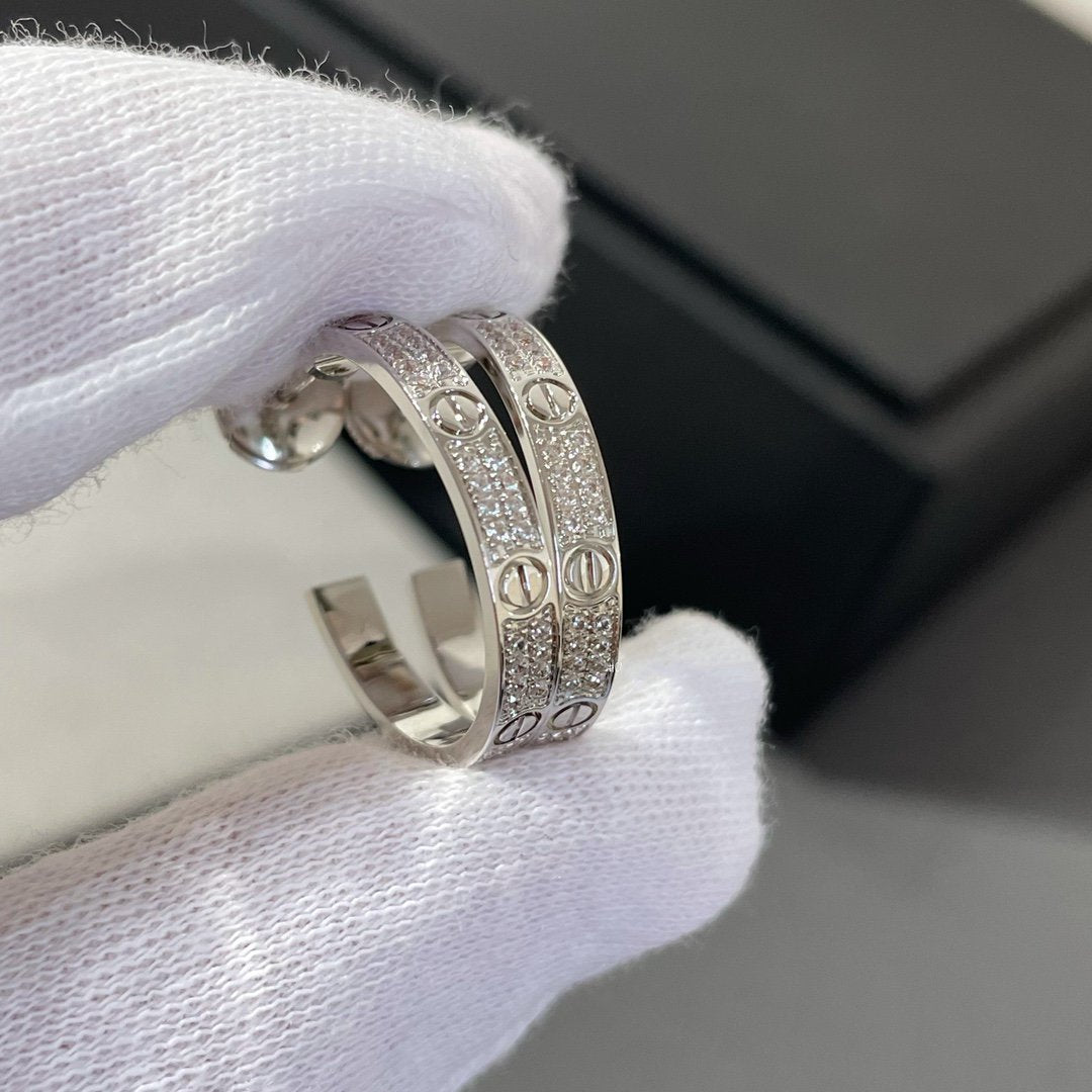 [⭐Glow]LOVE DIAMOND SILVER HOOP EARRINGS