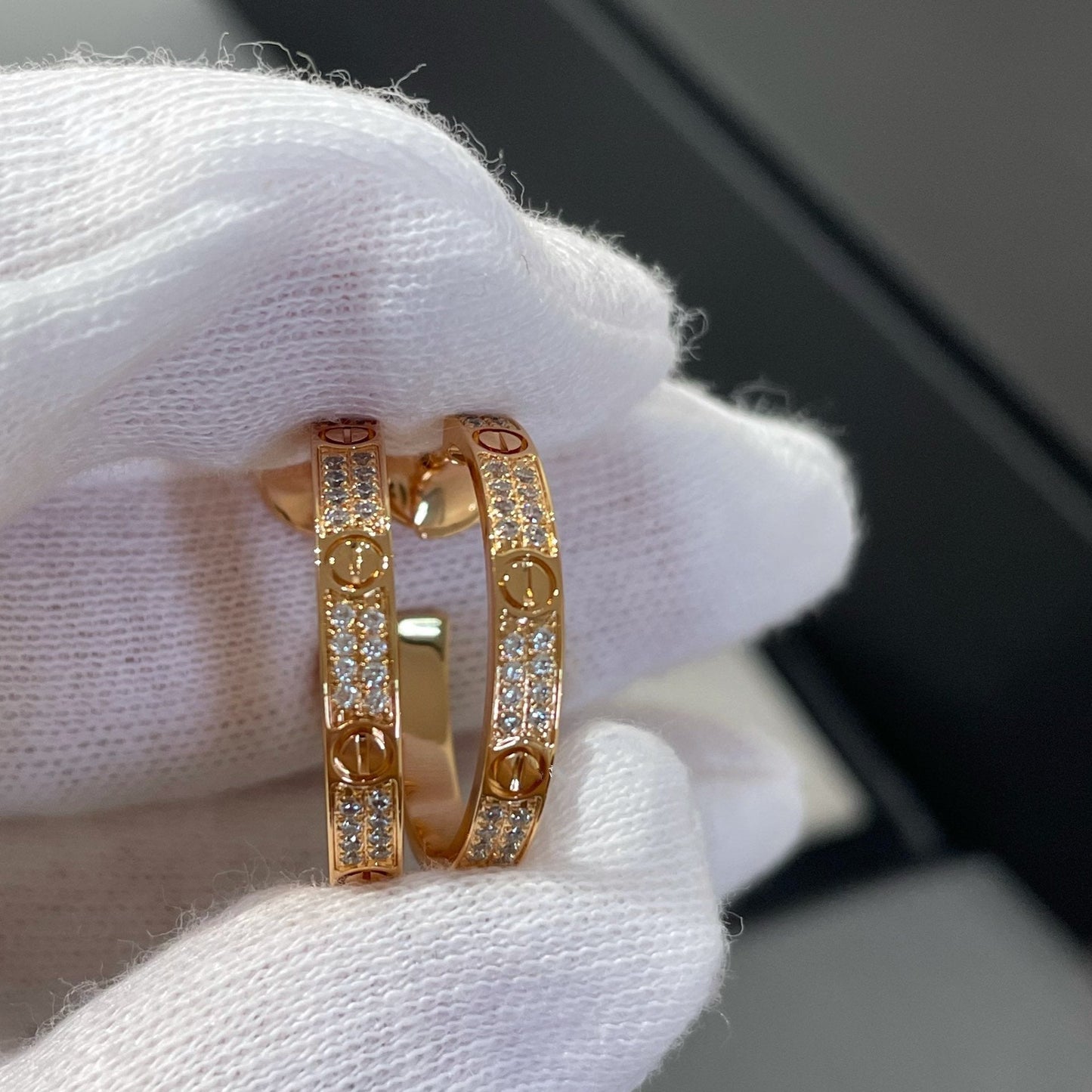[⭐Glow]LOVE DIAMOND PINK GOLD HOOP EARRINGS