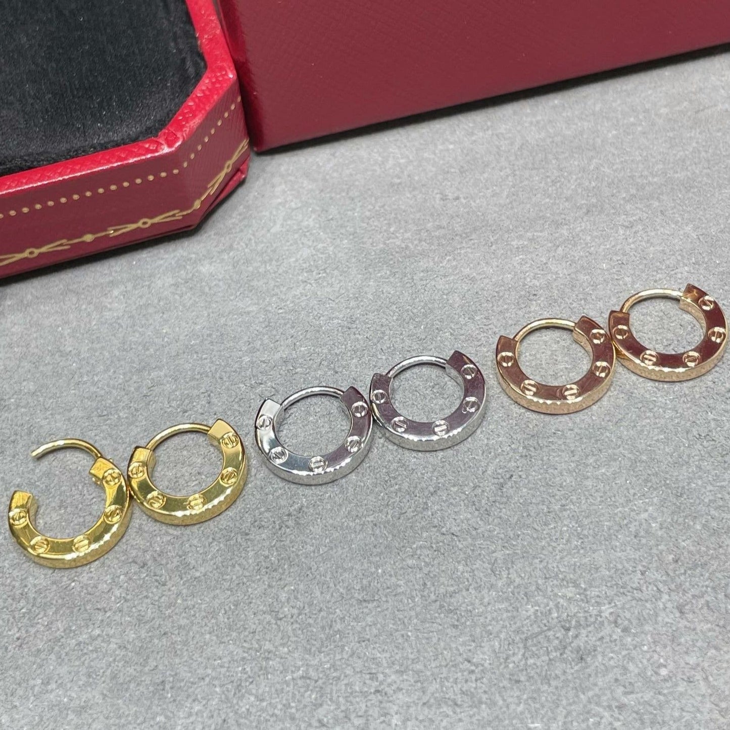 [⭐Glow]LOVE MINI EARRINGS