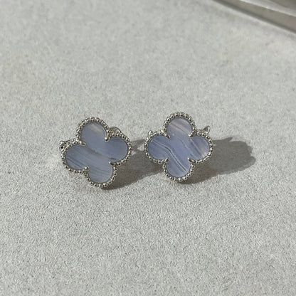 [⭐Glow]CLOVER CHALCEDONY SILVER STUD EARRINGS