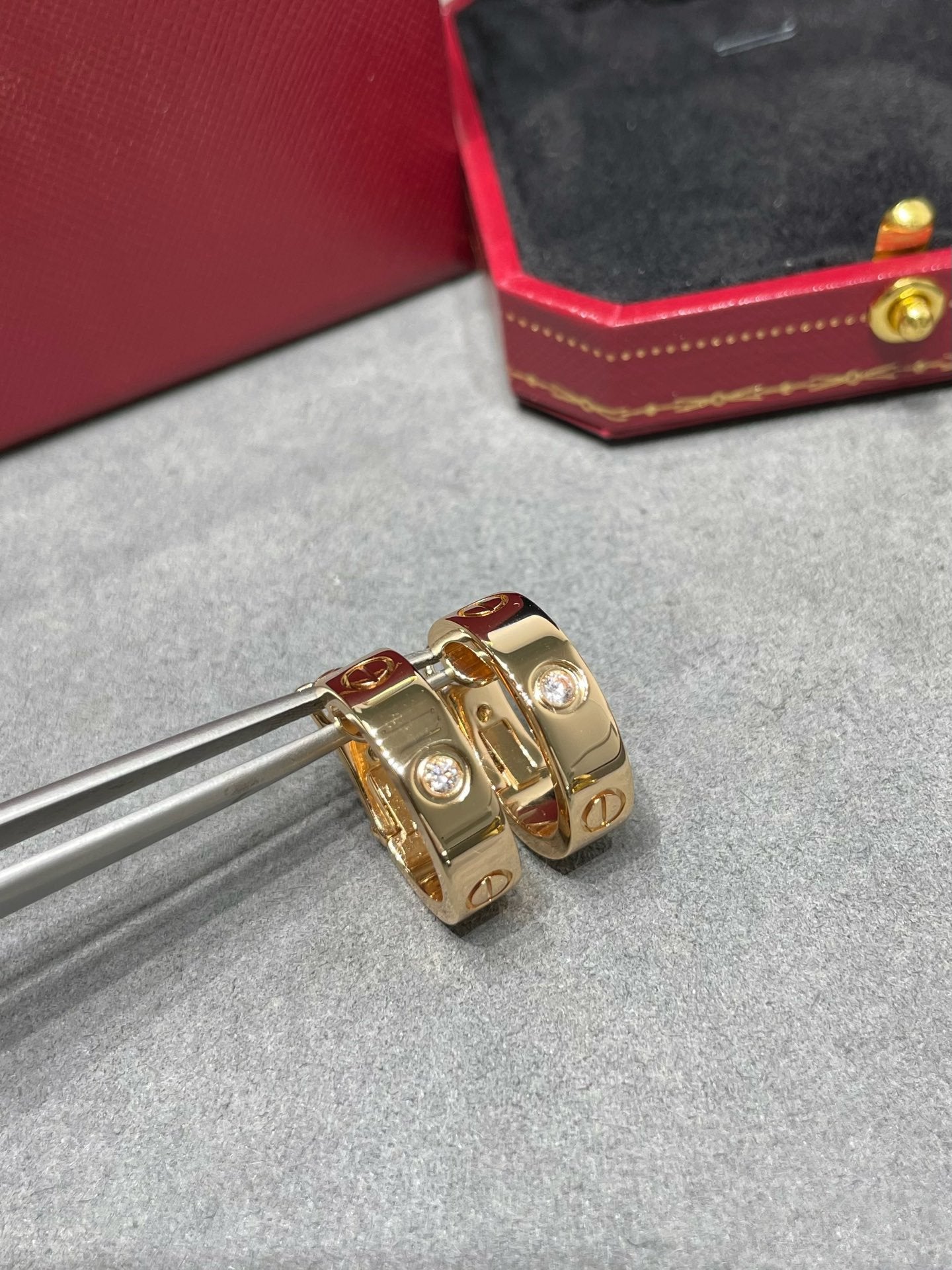 [⭐Glow]LOVE 5.5MM 1 DIAMOND EARRINGS