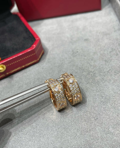 [⭐Glow]LOVE 5.5MM DIAMOND PAVED EARRINGS