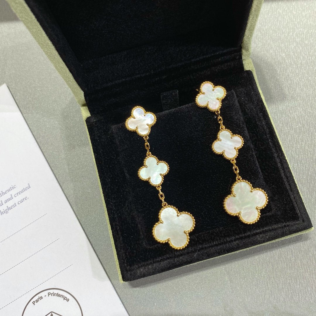 [⭐Glow]CLOVER MOP 3 MOTIFS GOLD EARRINGS