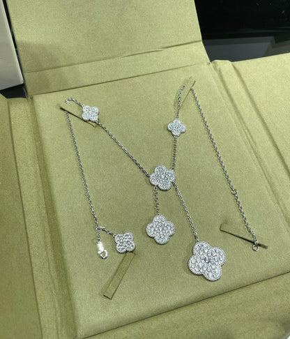 [⭐Glow]CLOVER 6 MOTIF DIAMOND PAVED NECKLACE