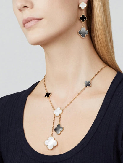 [⭐Glow]CLOVER 3 MOTIF MOP ONYX DARK MOP PINK GOLD EARRINGS