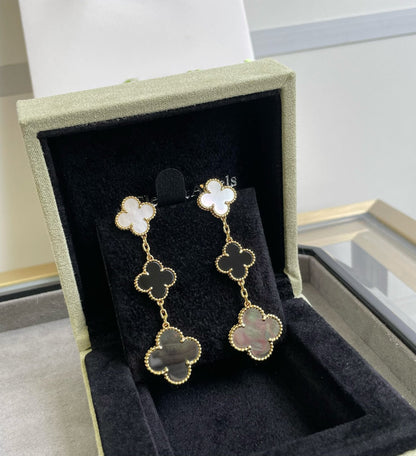 [⭐Glow]CLOVER 3 MOTIF MOP ONYX DARK MOP PINK GOLD EARRINGS