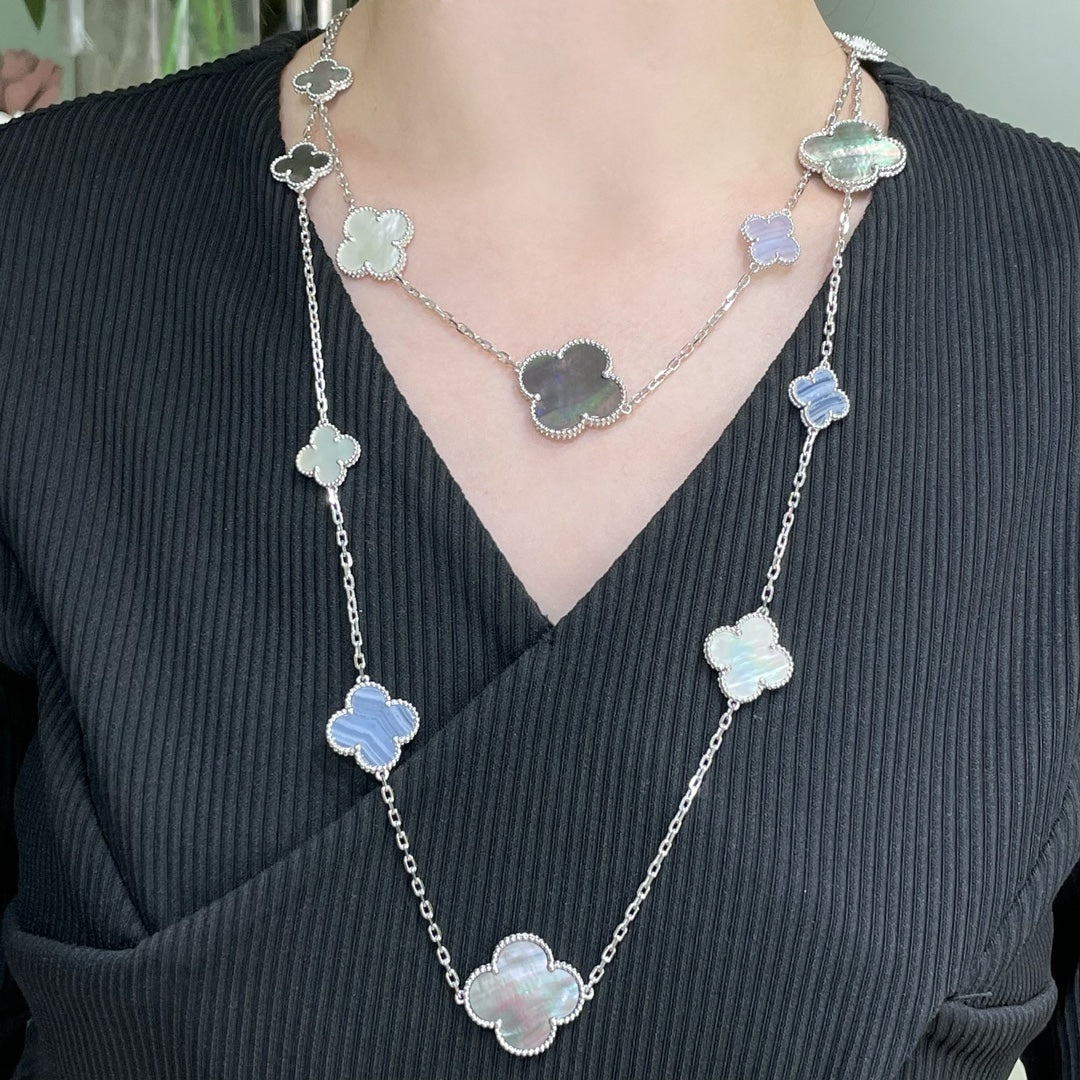 [⭐Glow]CLOVER 16 MOTIF CHALCEDONY MOP SILVER NECKLACE
