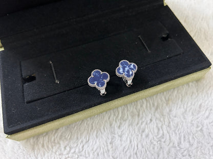 [⭐Glow]CLOVER PIETERSITE MEDIUM STUD EARRINGS