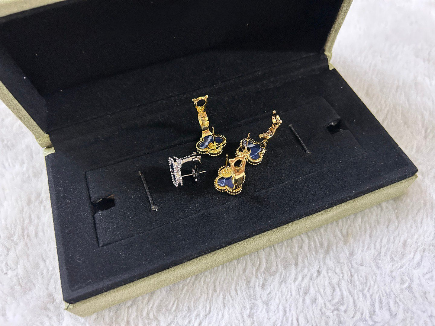 [⭐Glow]CLOVER PIETERSITE MEDIUM STUD EARRINGS