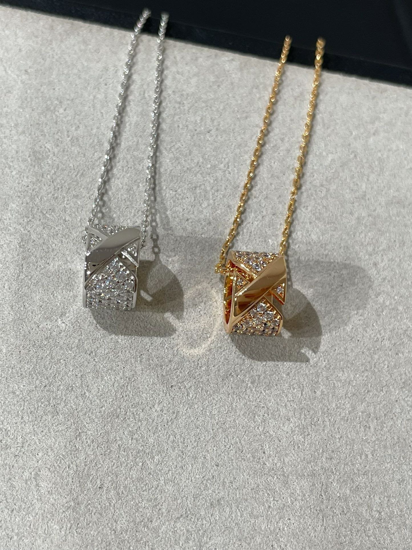 [⭐Glow]LIENS EVIDENCE DIAMOND PAVED NECKLACE
