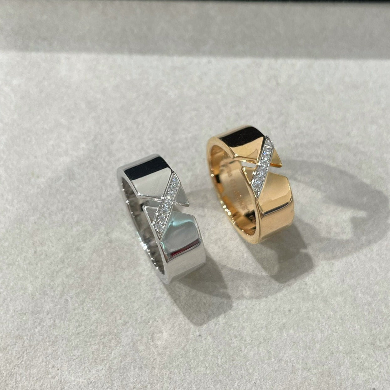 [⭐Glow]LIENS EVIDENCE DIAOMOND RING