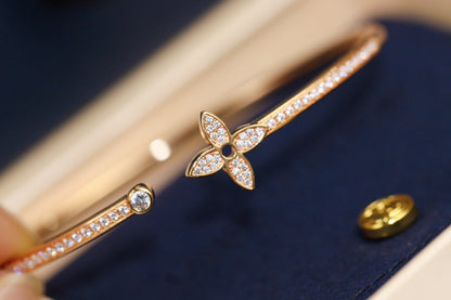 [⭐Glow]IDYLLE PINK GOLD OPEN BRACELET DIAMOND PAVED