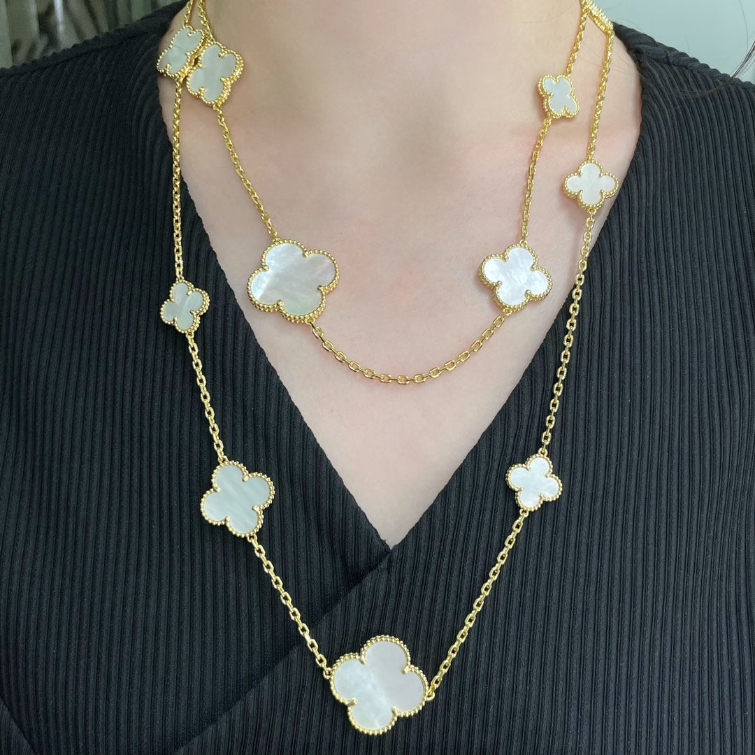 [⭐Glow]CLOVER 16 MOTIF WHITE MOP GOLD NECKLACE