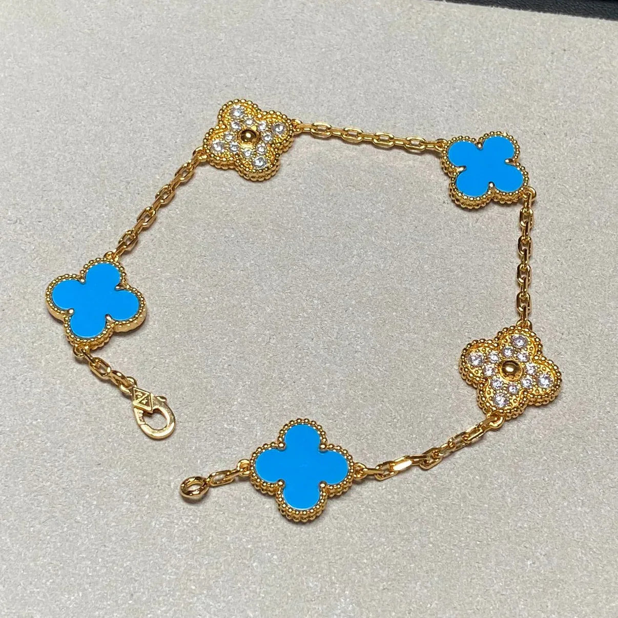 [⭐Glow] CLOVER 5 MOTIF BLUE AGATE BRACELET COLLECTION
