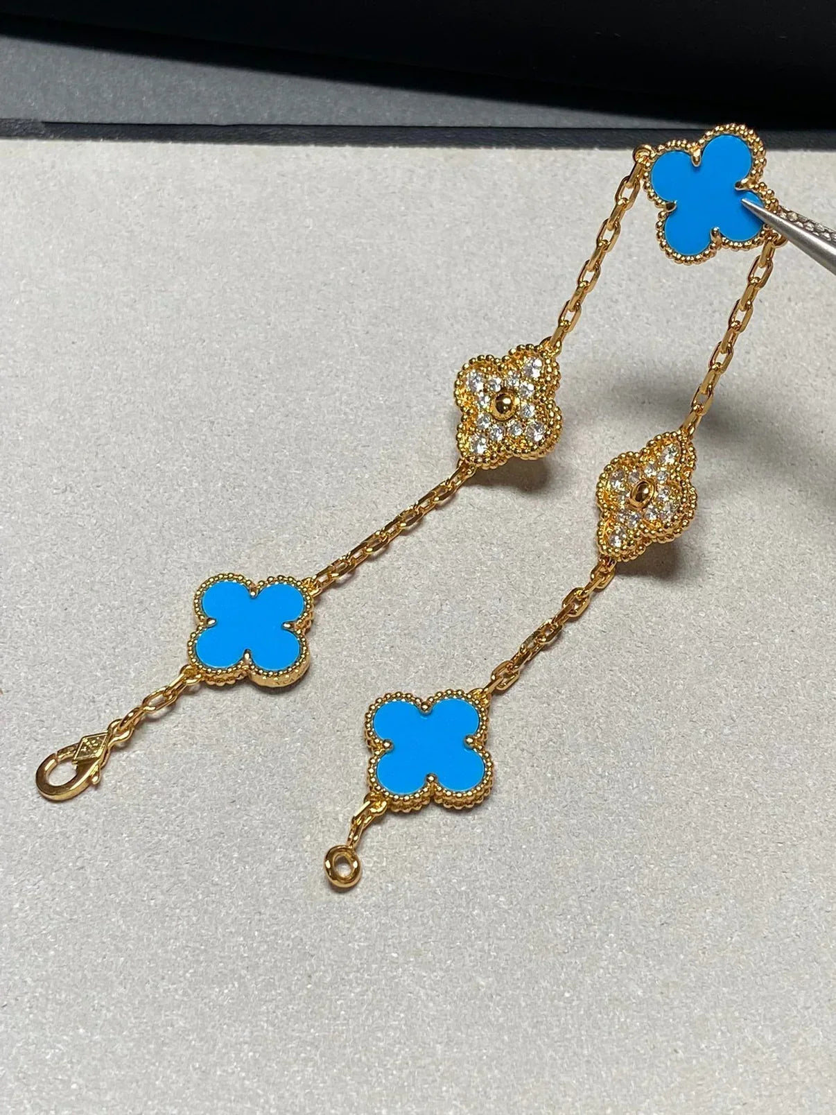 [⭐Glow] CLOVER 5 MOTIF BLUE AGATE BRACELET COLLECTION