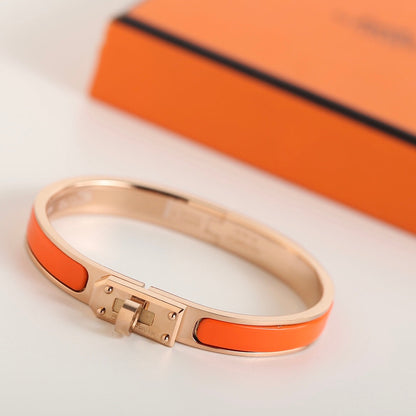 [⭐Glow]HM KELLY ORANGE BRACELET