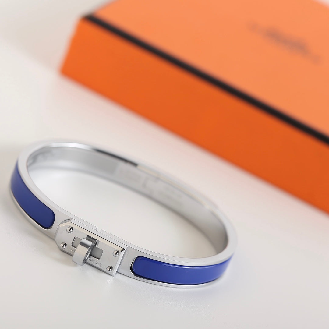 [⭐Glow]HM KELLY BLUE BRACELET
