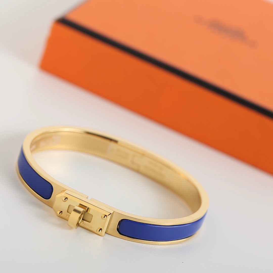 [⭐Glow]HM KELLY BLUE BRACELET