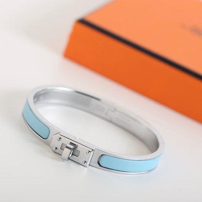 [⭐Glow]HM KELLY CLOUD BLUE BRACELET