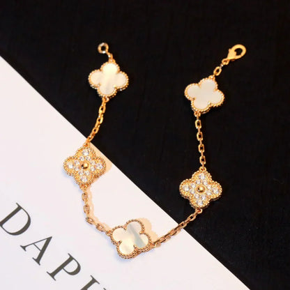 [⭐Glow]CLOVER WHITE PEARL MOP 5 MOTIF BRACELET COLLECTION