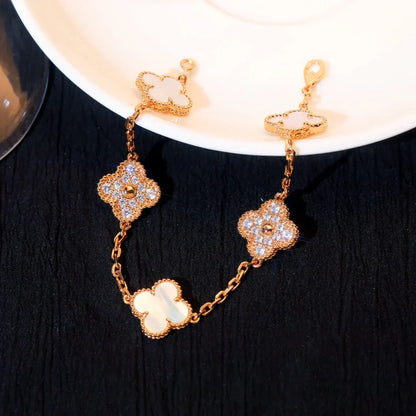 [⭐Glow]CLOVER WHITE PEARL MOP 5 MOTIF BRACELET COLLECTION
