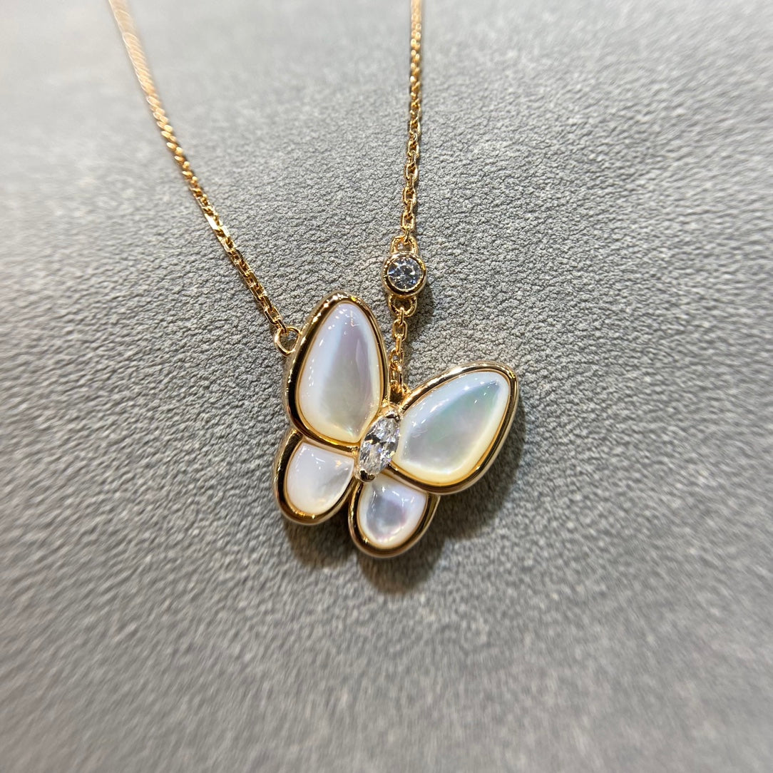 [⭐Glow]BUTTERFLY MOP DIAMOND NECKLACE
