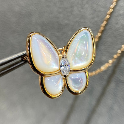 [⭐Glow]BUTTERFLY MOP DIAMOND NECKLACE