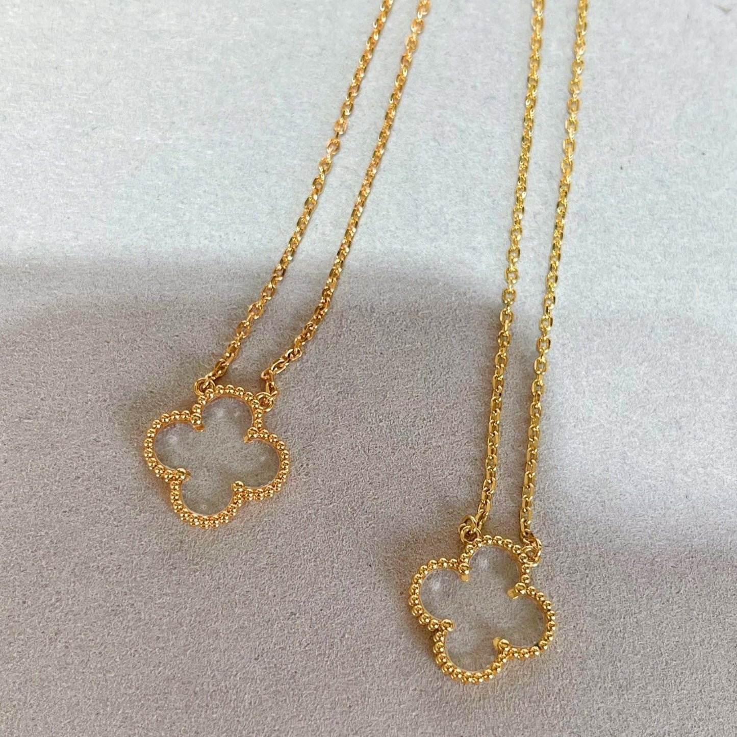 [⭐Glow]CLOVER ROCK CRYSTAL ROSE GOLD NECKLACE