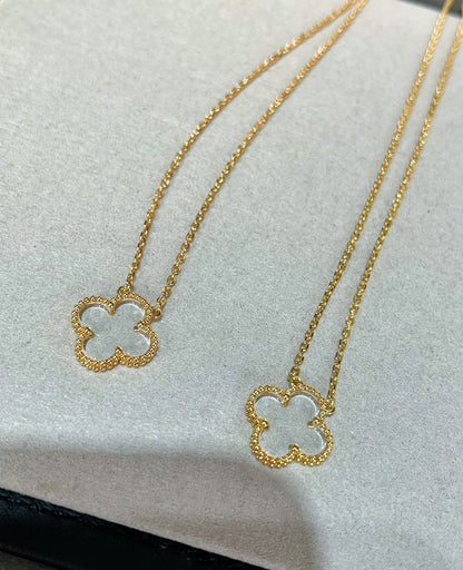 [⭐Glow]CLOVER ROCK CRYSTAL ROSE GOLD NECKLACE