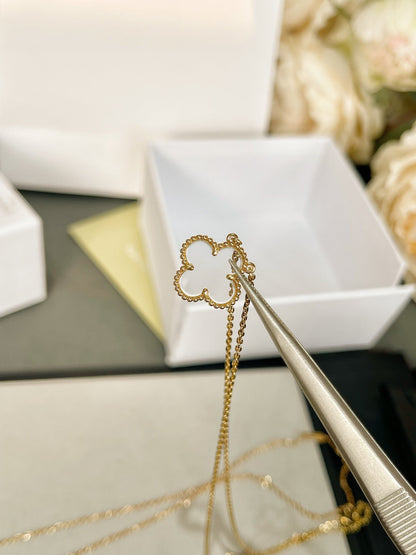 [⭐Glow]CLOVER ROCK CRYSTAL ROSE GOLD NECKLACE