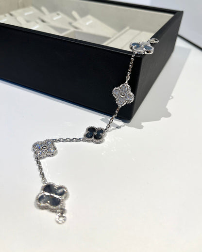 [⭐Glow] CLOVER 5 MOTIF LASER BRACELET COLLECTION