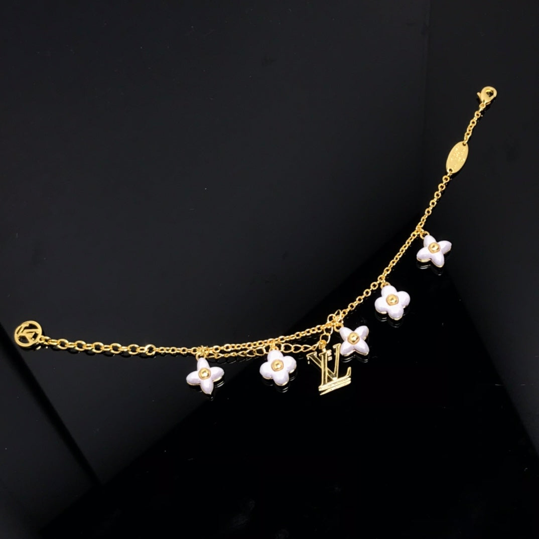 [⭐Glow]LOGO 6 MOTIF STAR AND SUN GOLD BRACELET