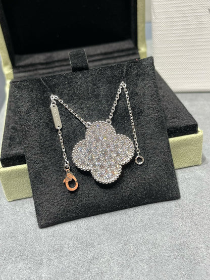 [⭐Glow]CLOVER 25MM LARGE PENDANT DIAMOND PAVED SILVER NECKLACE