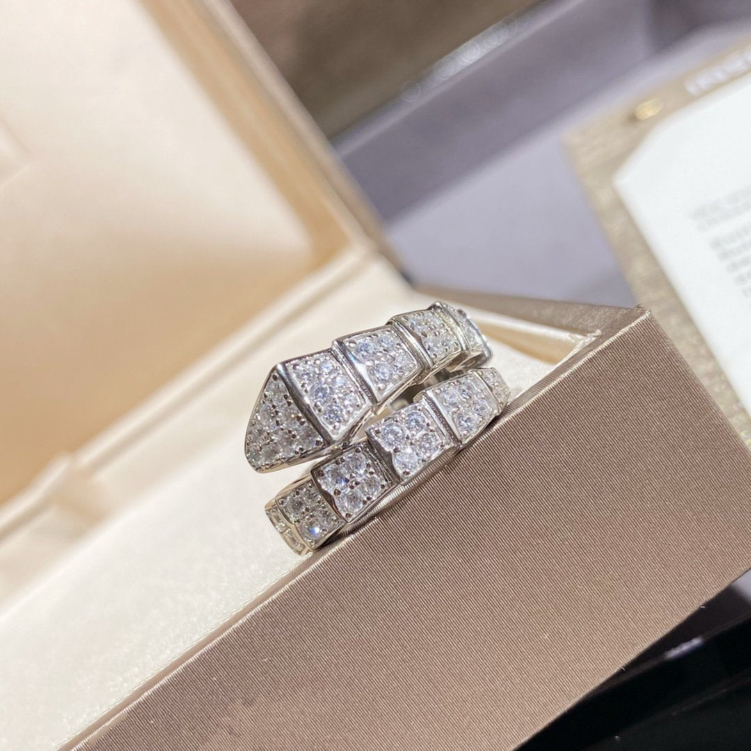 [⭐Glow]SERPENTI RING SILVER DIAMOND PAVED