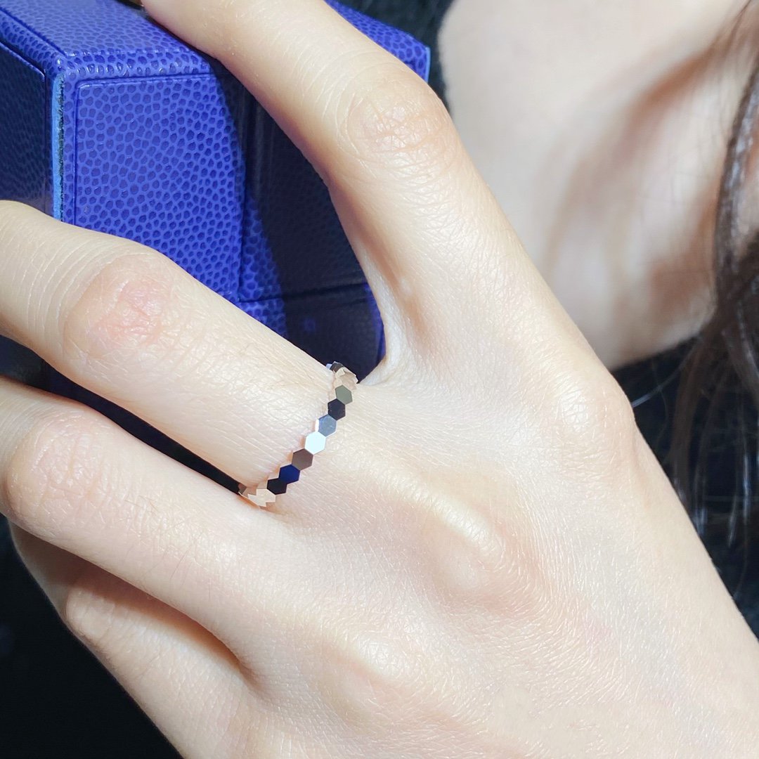 [⭐Glow]BEE LOVE SMALL RING
