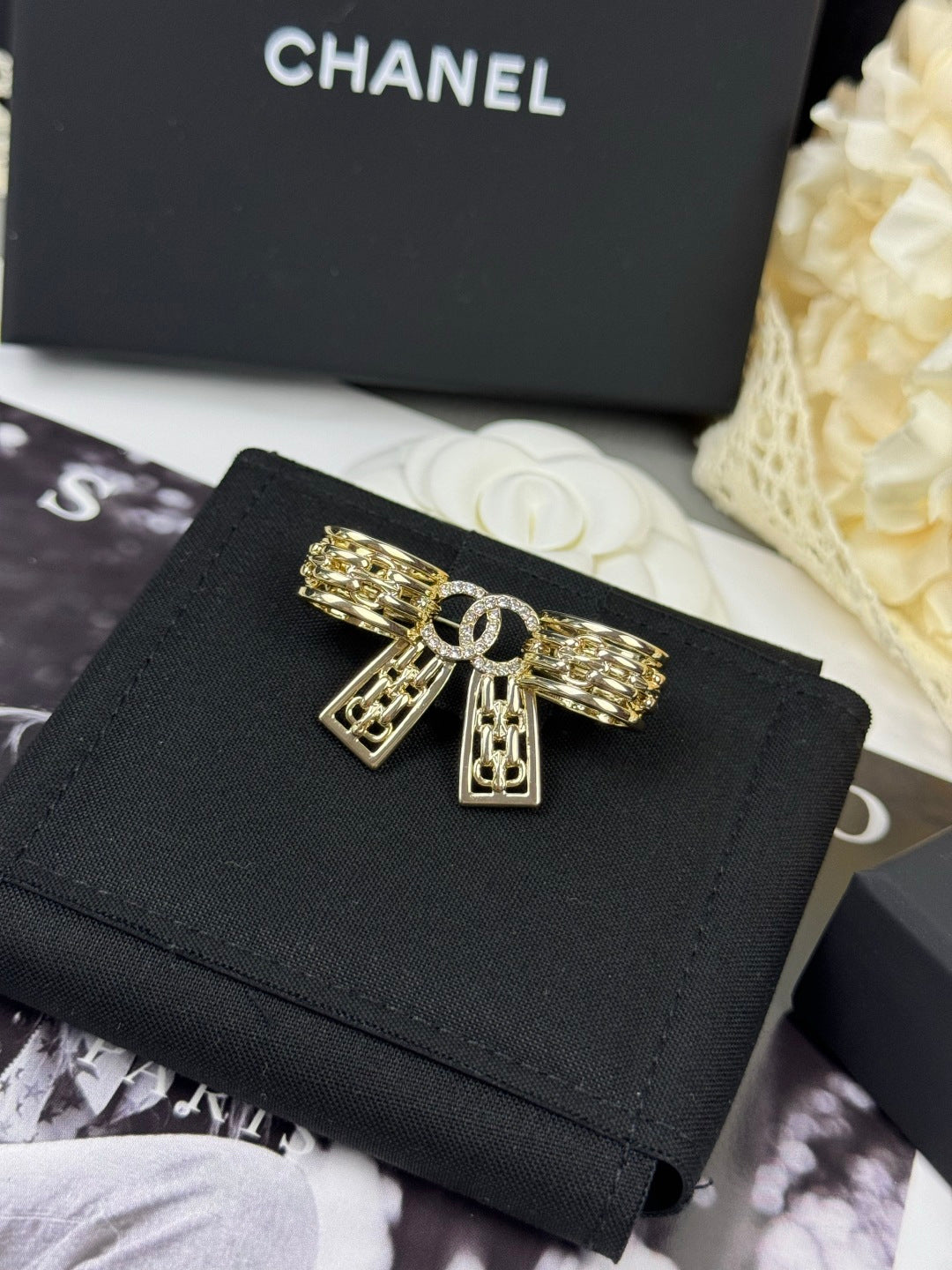 [⭐Glow]25K Hollow Bow Brooch