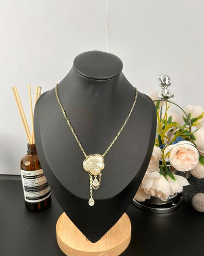 [⭐Glow]Cloud Pearl Mother-of-Pearl Diamond Chain Pendant Necklace