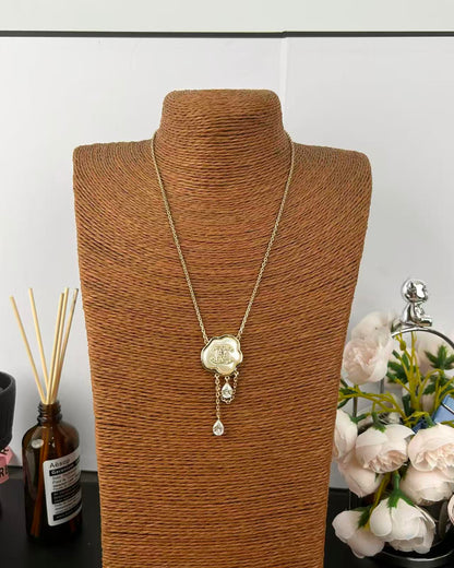 [⭐Glow]Cloud Pearl Mother-of-Pearl Diamond Chain Pendant Necklace