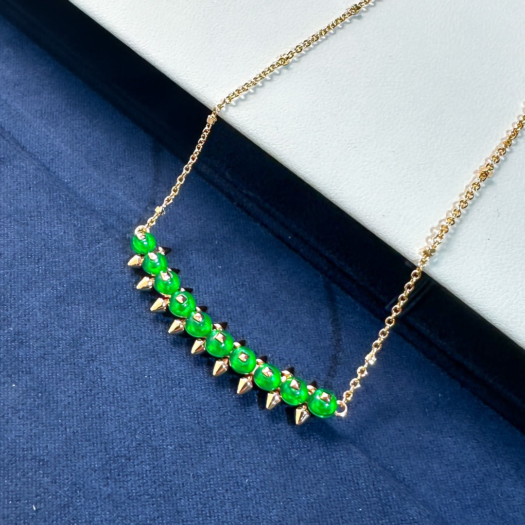 [⭐Glow]New Arrival: Green Bead Rivet Necklace