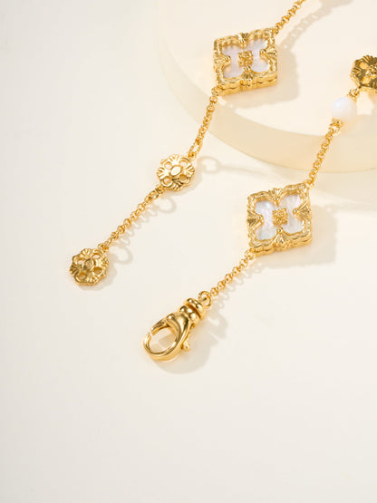 [⭐Glow]B.C.L ENAMELED Three-Flower Bracelet（Trumpet)