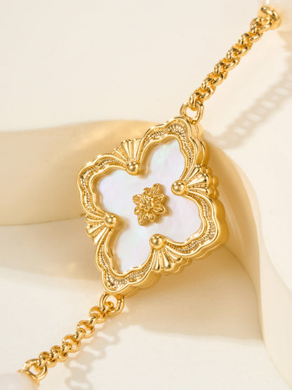 [⭐Glow]B.C.L ENAMELED Three-Flower Bracelet（Trumpet)